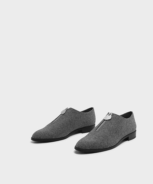 CHARLES & KEITH(チャールズ & キース)の「ジップディテールローファー/ZIP DETAIL LOAFERS(ローファー・レディース・グレー/ブラック・23cm/22.5cm/23.5cm/25cm/25.5cm/24.5cm)」の3枚目の写真