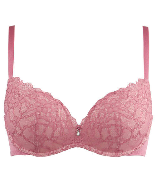 AMOSTYLE BY Triumph（アモスタイルバイトリンプ）の「ワンダーメイク