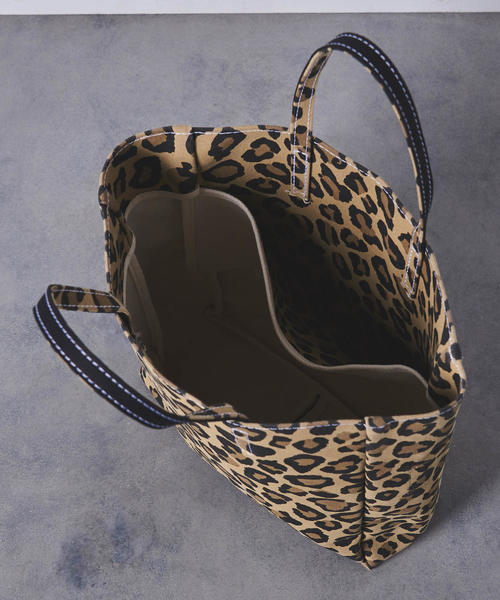 TEMBEA(テンベア)の「<TEMBEA(テンベア)> PAPER LEO プリント トートバッグ†(トートバッグ・レディース・ブラウン/ホワイト・FREE)」の10枚目の写真