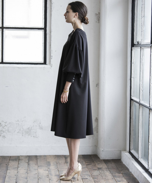 Emma Taylor（エマテイラー）の「ギャザーフレアドレス（ワンピース・レディース・ブラック/レッド/アイボリー・FREE）」の10枚目の写真