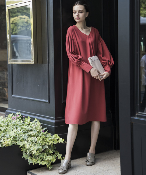 Emma Taylor（エマテイラー）の「ギャザーフレアドレス（ワンピース・レディース・ブラック/レッド/アイボリー・FREE）」の12枚目の写真