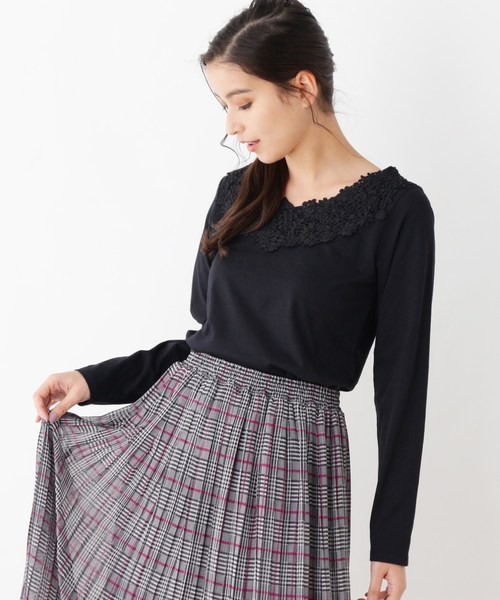 grove（グローブ）の「【WEB限定サイズあり】襟レース長袖プルオーバー（Tシャツ/カットソー・レディース・ブラック/ダークグリーン/グレー/アイボリー・04/01/02/03）」の3枚目の写真