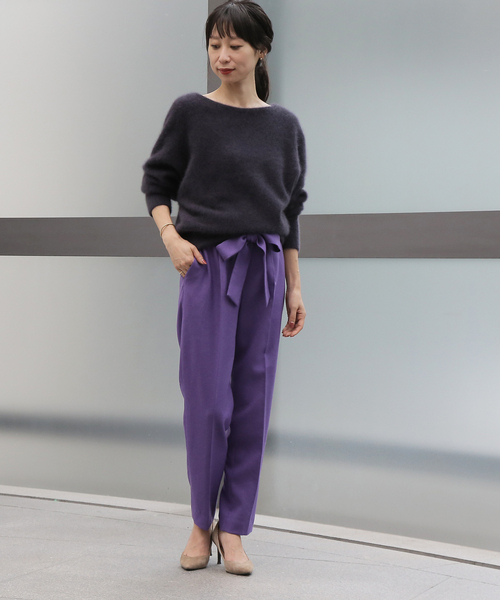 Tiara(ティアラ)の「ウエストリボンセンタープレスタックパンツ(その他パンツ・レディース・ネイビー/パープル/キャメル・S/M/L)」の2枚目の写真