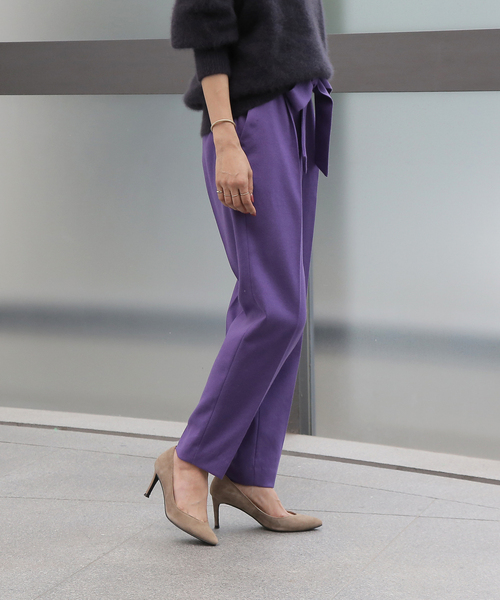 Tiara(ティアラ)の「ウエストリボンセンタープレスタックパンツ(その他パンツ・レディース・ネイビー/パープル/キャメル・S/M/L)」の14枚目の写真