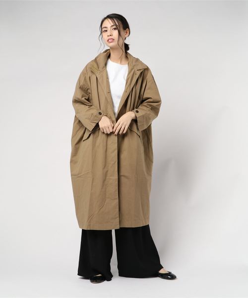 THE MORNING AFTER（ザ モーニング アフター）の「高密度チノクロス フード脱着 BIG ステンカラーコート（ステンカラーコート・レディース・チャコールグレー/ベージュ/カーキ/ネイビー・FREE）」の3枚目の写真
