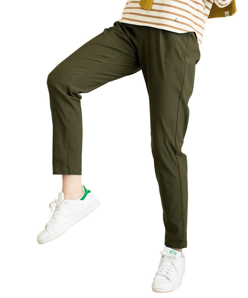 Live in comfort（リブインコンフォート）の「リブ　イン　コンフォート　まるではいてないみたい！？すっきり美脚！スーパー伸び軽テーパードパンツ（その他パンツ・レディース・アイボリー/ベージュ/カーキ/ブラック・MEDIUM/LARGE/X-LARGE/XX-LARGE/SMALL/XXX-LARGE）」の4枚目の写真