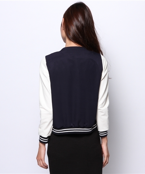 JENEVIEVE（ジュヌヴィエーヴ）の「スタジアムジャンパー（ブルゾン・レディース・ネイビー/ベージュ・1）」の10枚目の写真