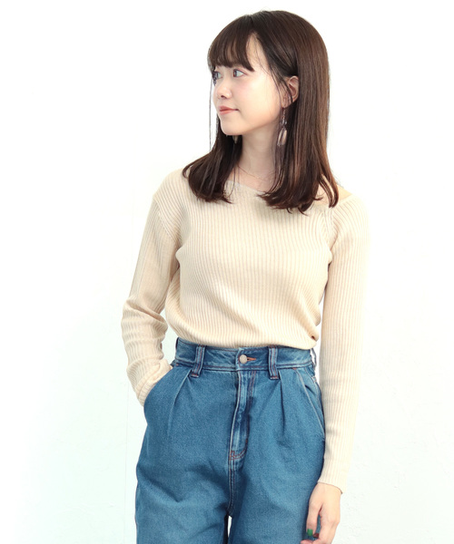 SESTO（セスト）の「綿タッチワンショルカットソー（Tシャツ/カットソー・レディース・ブラック/ブラウン/アイボリー/モカ・M）」の2枚目の写真