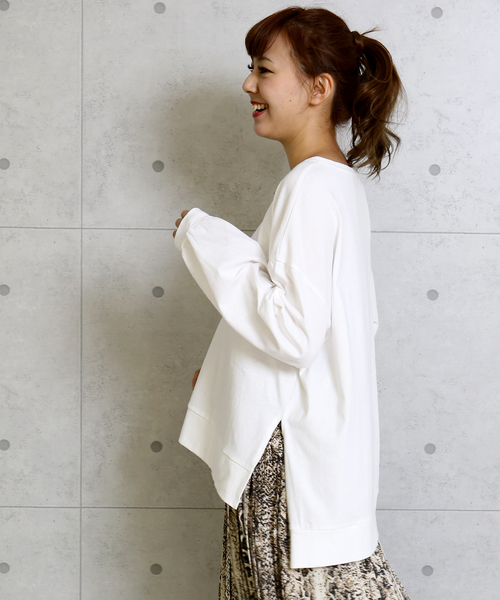 n'ee-ne（ネーネ）の「OE天竺ビックシルエットTシャツ（Tシャツ/カットソー・レディース・ブラック/オフホワイト/サンドベージュ/モカ/スミクロ・FREE）」の6枚目の写真