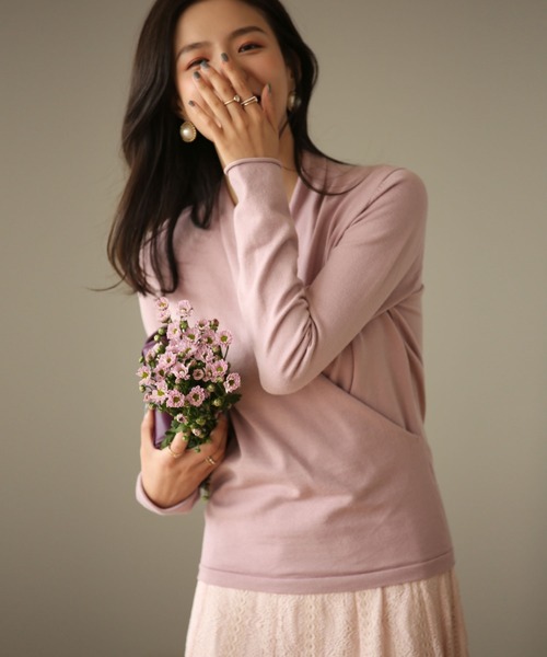 SAISON DE PAPILLON（セゾンドパピヨン）の「カシュクールネックニットトップス（ニット/セーター・レディース・ブルー/ネイビー/ブラック/ベージュ/モカ/キャメル/ピンク/パープル/ブラウン/カーキ/チャコール/アイボリー/ダークブラウン/グリーン系その他・S/M/L/XL）」の14枚目の写真