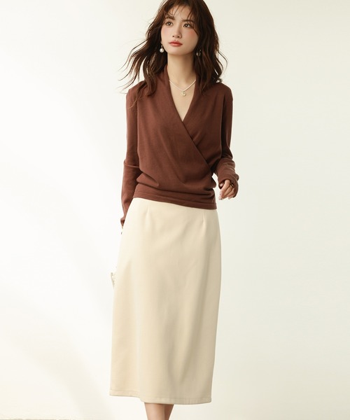 SAISON DE PAPILLON（セゾンドパピヨン）の「カシュクールネックニットトップス（ニット/セーター・レディース・ブルー/ネイビー/ブラック/ベージュ/モカ/キャメル/ピンク/パープル/ブラウン/カーキ/チャコール/アイボリー/ダークブラウン/グリーン系その他・S/M/L/XL）」の22枚目の写真