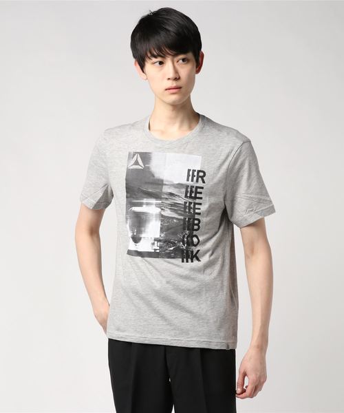 Reebok（リーボック）の「グラフィック シリーズ ワン シリーズ トレーニング フォト プリントTシャツ［Graphic Series One Series Training Photo Print Tee］（Tシャツ/カットソー・メンズ・ホワイト/グレー・SMALL/MEDIUM/XXX-LARGE/LARGE/X-LARGE/XX-LARGE）」の5枚目の写真