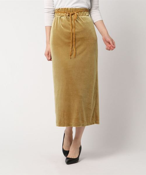 LOWRYS FARM（ローリーズファーム）の「カラーベロアタイトスカート　855291（スカート・レディース・ブラック/イエロー/グレー・FREE）」の11枚目の写真