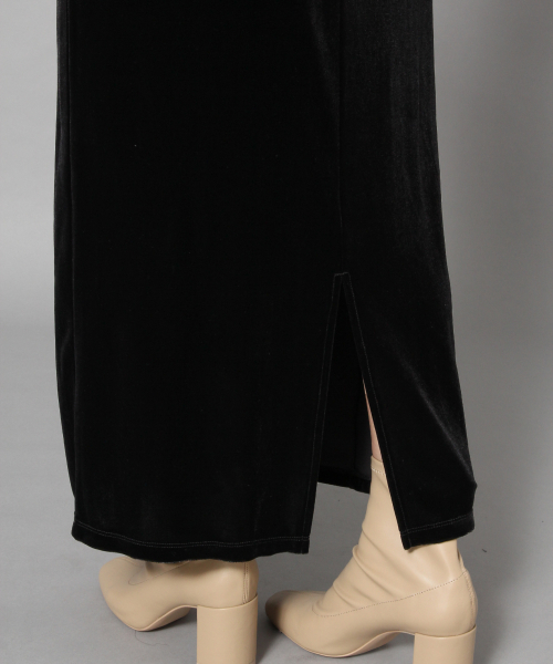 LOWRYS FARM（ローリーズファーム）の「カラーベロアタイトスカート　855291（スカート・レディース・ブラック/イエロー/グレー・FREE）」の7枚目の写真