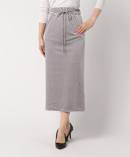 LOWRYS FARM（ローリーズファーム）の「カラーベロアタイトスカート　855291（スカート・レディース・ブラック/イエロー/グレー・FREE）」の10枚目の写真