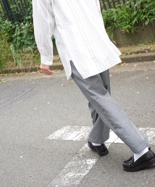 Milok（ミロック）の「EASY SUMMER TROUSERS（スラックス・メンズ・グレー/オリーブ・44/46）」の8枚目の写真