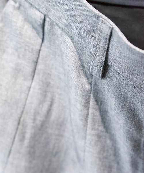 Milok（ミロック）の「EASY SUMMER TROUSERS（スラックス・メンズ・グレー/オリーブ・44/46）」の5枚目の写真