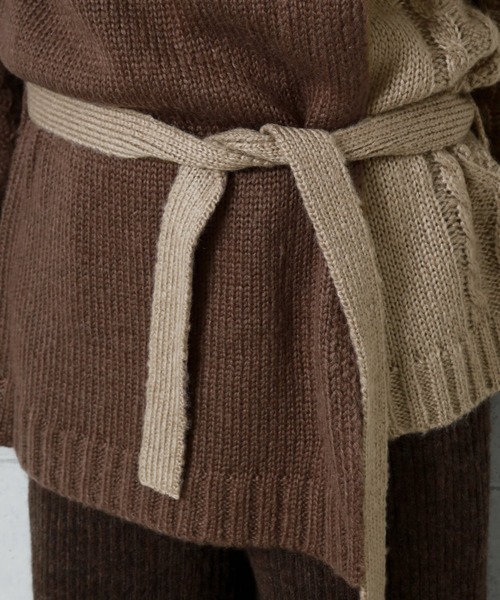 n'ee-ne(ネーネ)の「モヘアタッチ切替ニット(ニット/セーター・レディース・アイボリー/ブラック/ブラウン/ベージュ・FREE)」の5枚目の写真