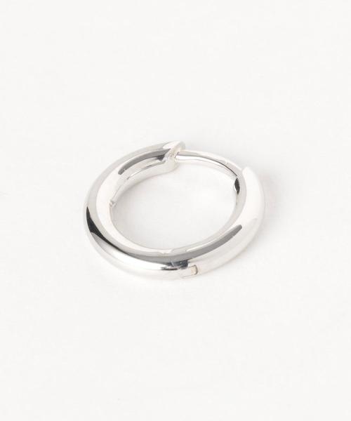 TOM WOOD（トムウッド）の「＜TOM WOOD（トムウッド）＞ HOOP EAR S/S/ピアス □□ ¨（ピアス（両耳用）・メンズ・シルバー・FREE）」の4枚目の写真