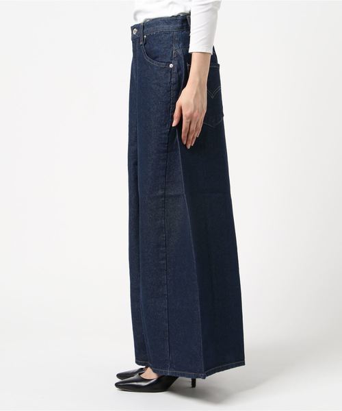 Libra Cue（リブラ キュー）の「Libra デニムワイドパンツ（デニムパンツ・レディース・ブルー・LARGE/MEDIUM）」の14枚目の写真