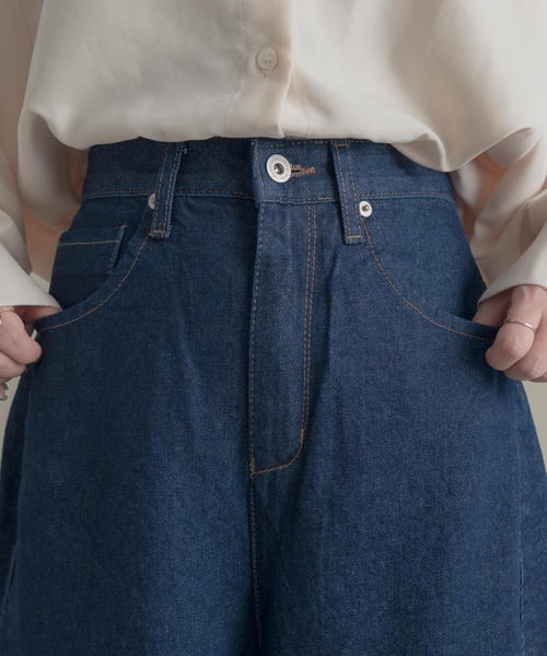 Libra Cue（リブラ キュー）の「Libra デニムワイドパンツ（デニムパンツ・レディース・ブルー・LARGE/MEDIUM）」の11枚目の写真