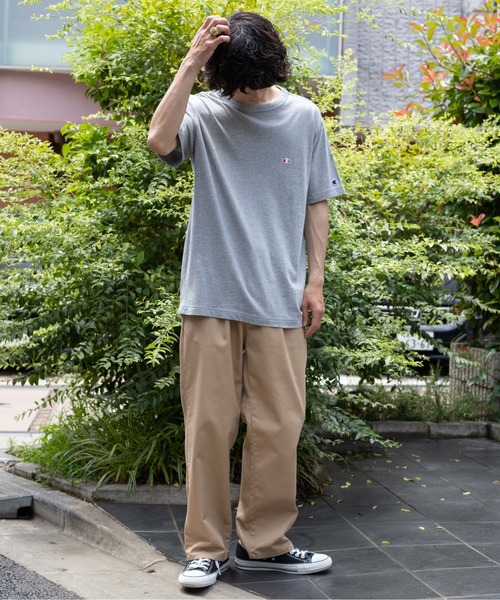 Champion(チャンピオン)の「WEGO/【一部店舗限定】Champion チャンピオン 刺繍半袖Tシャツ(Tシャツ/カットソー・メンズ・ホワイト/ブラック/ネイビー/レッド/ライム/イエロー/オートミール/杢グレー/ダークグリーン/ターコイズブルー/ライトイエロー/オレンジ系その他/ブラウン・SMALL/MEDIUM/LARGE/X-LARGE)」の15枚目の写真