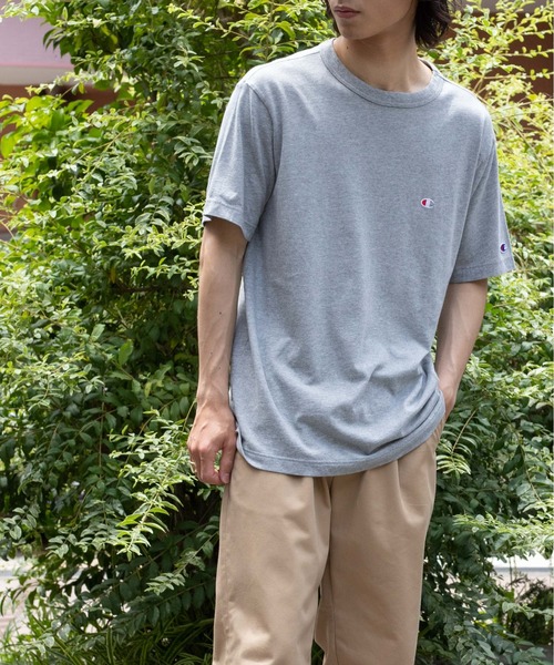 Champion(チャンピオン)の「WEGO/【一部店舗限定】Champion チャンピオン 刺繍半袖Tシャツ(Tシャツ/カットソー・メンズ・ホワイト/ブラック/ネイビー/レッド/ライム/イエロー/オートミール/杢グレー/ダークグリーン/ターコイズブルー/ライトイエロー/オレンジ系その他/ブラウン・SMALL/MEDIUM/LARGE/X-LARGE)」の16枚目の写真