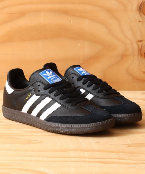 adidas（アディダス）の「adidas SAMBA OG / アディダス サンバ　オージー（スニーカー・メンズ・ブラック・23.0cm/23.5cm/24.0cm/24.5cm/25.0cm/25.5cm/26.0cm/26.5cm/27.0cm/27.5cm/28.0cm/28.5cm/29.0cm/30.0cm/22.5cm/22.0cm）」の3枚目の写真