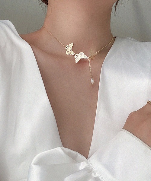 LA VORAGINE（ラ ヴォラジネ）の「INSデリケートなレディペンダントネックレス（ネックレス・レディース・D/F/C/A/E/B/L/G/H/I/J/K/M/U/T/S/Q/P/R/O/V/その他1/その他/その他3/その他2/その他5/その他4/その他11/その他6/その他7/その他8/その他9/その他10/その他12/その他13/その他14/その他15/その他16・FREE）」の4枚目の写真