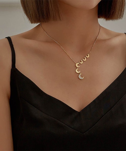 LA VORAGINE（ラ ヴォラジネ）の「INSデリケートなレディペンダントネックレス（ネックレス・レディース・D/F/C/A/E/B/L/G/H/I/J/K/M/U/T/S/Q/P/R/O/V/その他1/その他/その他3/その他2/その他5/その他4/その他11/その他6/その他7/その他8/その他9/その他10/その他12/その他13/その他14/その他15/その他16・FREE）」の16枚目の写真