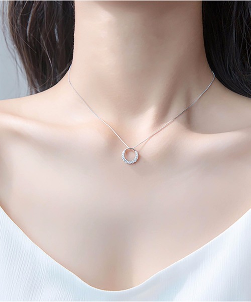 LA VORAGINE（ラ ヴォラジネ）の「INSデリケートなレディペンダントネックレス（ネックレス・レディース・D/F/C/A/E/B/L/G/H/I/J/K/M/U/T/S/Q/P/R/O/V/その他1/その他/その他3/その他2/その他5/その他4/その他11/その他6/その他7/その他8/その他9/その他10/その他12/その他13/その他14/その他15/その他16・FREE）」の19枚目の写真