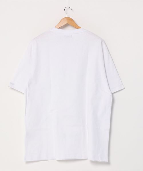 Pledge（プレッジ）の「『pledge』ビッグシルエット　バックプリントＴシャツ（Tシャツ/カットソー・レディース・ホワイト系その他/ブラック系その他/ホワイト系その他2/ホワイト系その他3/ホワイト系その他4/ホワイト系その他5/ホワイト系その他6/ブラック系その他2/ブラック系その他3/ブラック系その他4/ブラック系その他5/ブラック系その他6・LARGE/MEDIUM）」の13枚目の写真