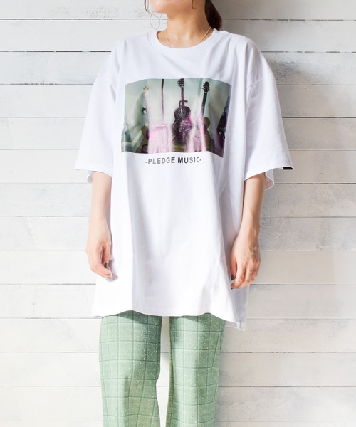 Pledge（プレッジ）の「『pledge』ビッグシルエット　バックプリントＴシャツ（Tシャツ/カットソー・レディース・ホワイト系その他/ブラック系その他/ホワイト系その他2/ホワイト系その他3/ホワイト系その他4/ホワイト系その他5/ホワイト系その他6/ブラック系その他2/ブラック系その他3/ブラック系その他4/ブラック系その他5/ブラック系その他6・LARGE/MEDIUM）」の5枚目の写真