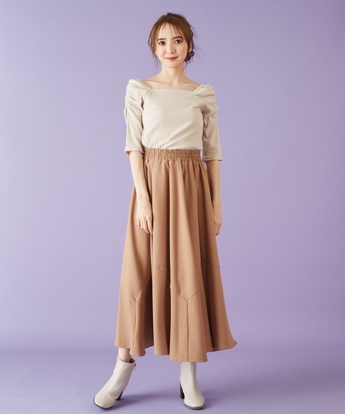 MIIA（ミーア）の「パワーショルダーカットプルオーバー（Tシャツ/カットソー・レディース・ベージュ/ボルドー/パープル系その他/ブラック/パープル・FREE）」の18枚目の写真