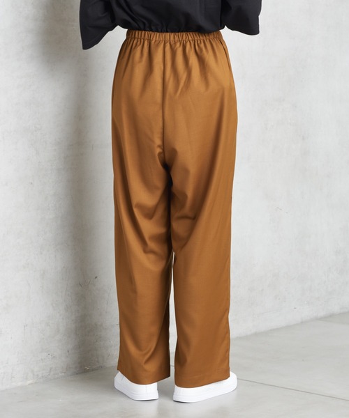 PUAL CE CIN（ピュアルセシン）の「ゆるっとボトム新型ワイド（その他パンツ・レディース・オリーブ/ベージュ/ブラック/チャコール・FREE）」の10枚目の写真