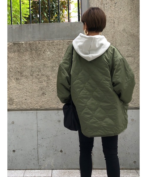 ulu（ウル）の「Quilting light coat（ナイロンジャケット・レディース・ブラック/カーキ・FREE）」の7枚目の写真