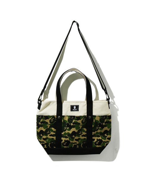 A BATHING APE（アベイシングエイプ）の「ABC CAMO MOMS TOTE