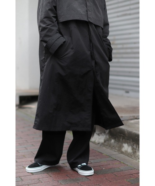 CREARE -LINO-（クレアーレリノ）の「スタンド衿オーバーサイズレイヤードコート（ステンカラーコート・メンズ・ブラック/オフホワイト/カーキ・M/L）」の12枚目の写真