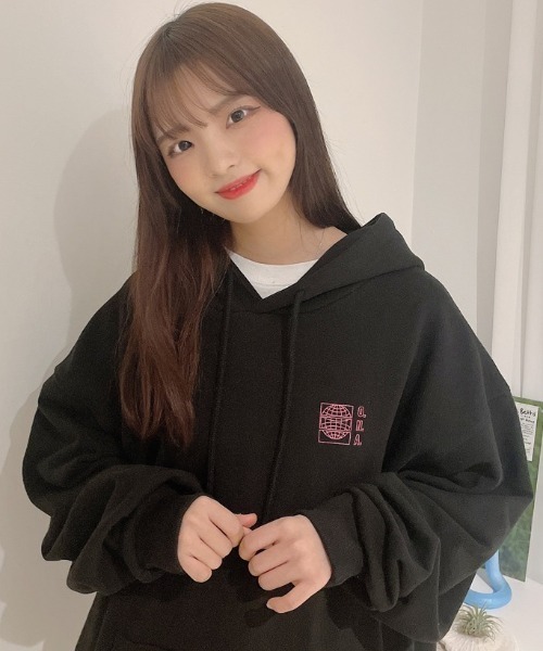 ONA(オーエヌエー)の「『ONA/オーエヌエー』2ND EARTH BASEMENT PRINTING HOODIE/韓国ブランド ユニセックス アース ベースメント プリント フーディー プルオーバーパーカー(パーカー・メンズ・ブラック/グレー・FREE)」の8枚目の写真