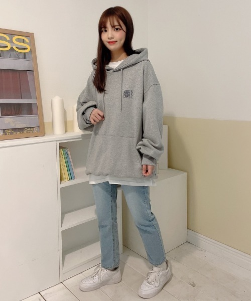 ONA(オーエヌエー)の「『ONA/オーエヌエー』2ND EARTH BASEMENT PRINTING HOODIE/韓国ブランド ユニセックス アース ベースメント プリント フーディー プルオーバーパーカー(パーカー・メンズ・ブラック/グレー・FREE)」の13枚目の写真