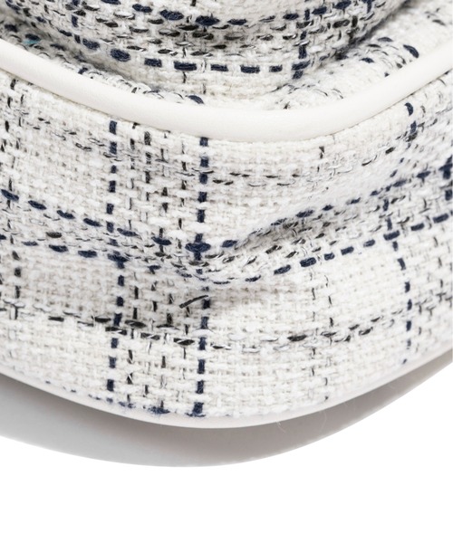 ROMANTIC CROWN（ロマンティッククラウン）の「【ROMANTIC CROWN】TWEED SLING BAG / ロマンティッククラウン ツイード スリング ショルダー バッグ（ショルダーバッグ・メンズ・オートミール/ネイビー・FREE）」の13枚目の写真