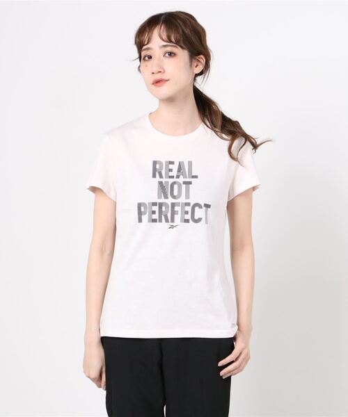Reebok（リーボック）の「トレーニング エッセンシャルズ グラフィック Tシャツ / Training Essentials Graphic Tee（Tシャツ/カットソー・レディース・ホワイト/ピンク・SMALL/MEDIUM/LARGE/X-LARGE/X-SMALL）」の6枚目の写真