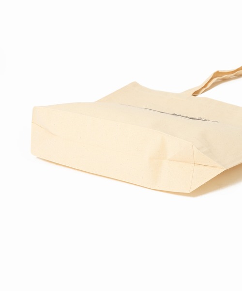 SLOBE IENA（スローブイエナ）の「【Karl Blossfeldt/カールブロスフェルト】SLOBE別注 トートバッグ◆（トートバッグ・レディース・ホワイト/ホワイト系その他/ホワイト系その他2・FREE）」の6枚目の写真