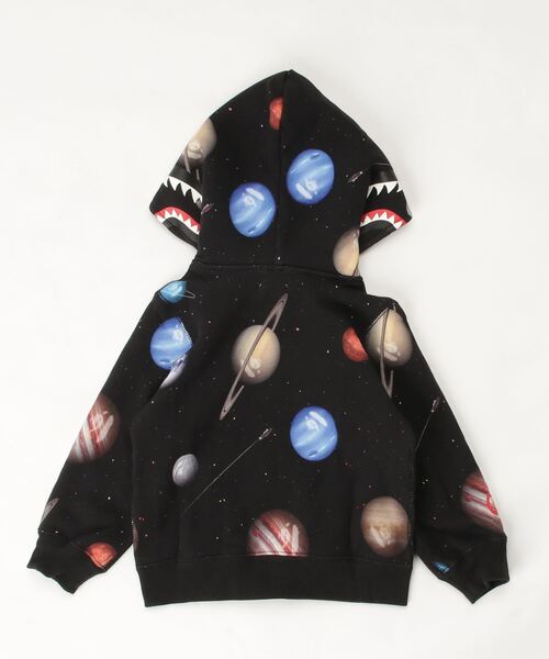 A BATHING APE（アベイシングエイプ）の「BAPE GALAXY SHARK ZIP