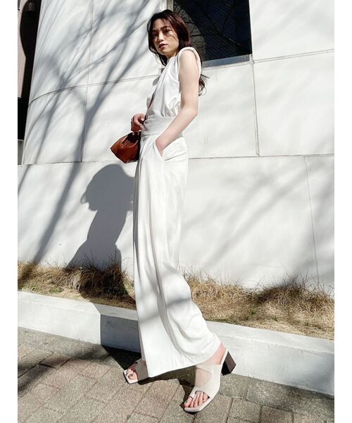 GYDA（ジェイダ）の「ハイウエストタックワイドパンツ（スラックス・レディース・ブラック/オフホワイト・FREE）」の5枚目の写真