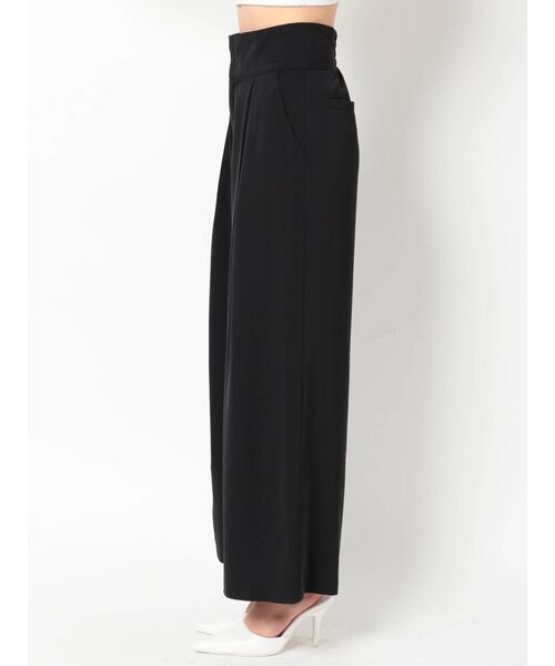 GYDA（ジェイダ）の「ハイウエストタックワイドパンツ（スラックス・レディース・ブラック/オフホワイト・FREE）」の10枚目の写真