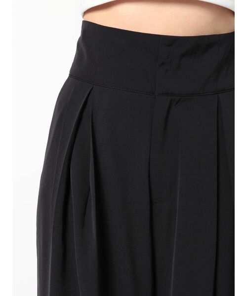 GYDA（ジェイダ）の「ハイウエストタックワイドパンツ（スラックス・レディース・ブラック/オフホワイト・FREE）」の7枚目の写真