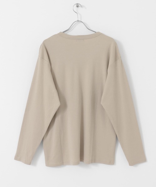 ITEMS URBANRESEARCH（アイテムズ アーバンリサーチ）の「コンパクトスムース長袖Tシャツ（Tシャツ/カットソー・メンズ・ホワイト/ベージュ/ブラック/グリーン・MEDIUM/LARGE）」の10枚目の写真