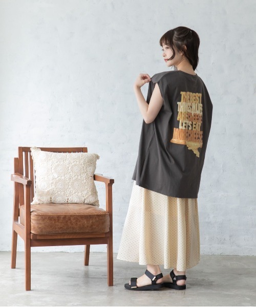 Mysa&Liina（ミーサリーナ）の「フレンチスリーブチーズプリントT（Tシャツ/カットソー・レディース・グレイッシュベージュ/オフホワイト/チャコールグレー・M）」の11枚目の写真