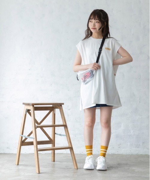 Mysa&Liina（ミーサリーナ）の「フレンチスリーブチーズプリントT（Tシャツ/カットソー・レディース・グレイッシュベージュ/オフホワイト/チャコールグレー・M）」の15枚目の写真